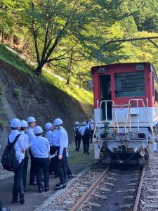 鉄道研修旅行☆｜ニュース｜専門学校大阪ホスピタリティ・アカデミー